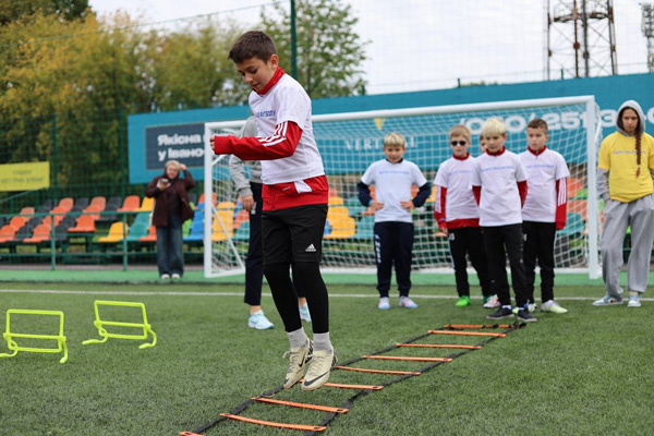 Відкриті уроки футболу