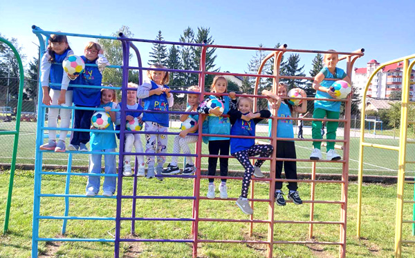 Проєкт UEFA Playmakers