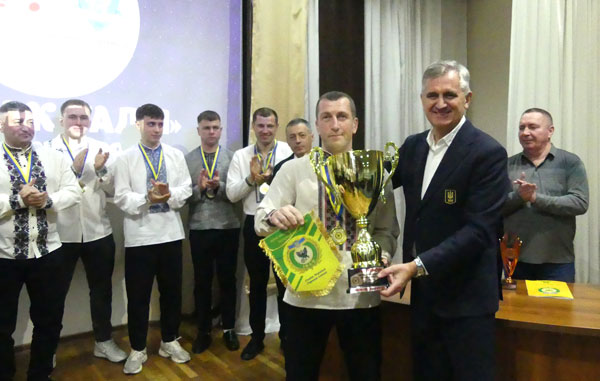 Церемонія нагородження лауреатів